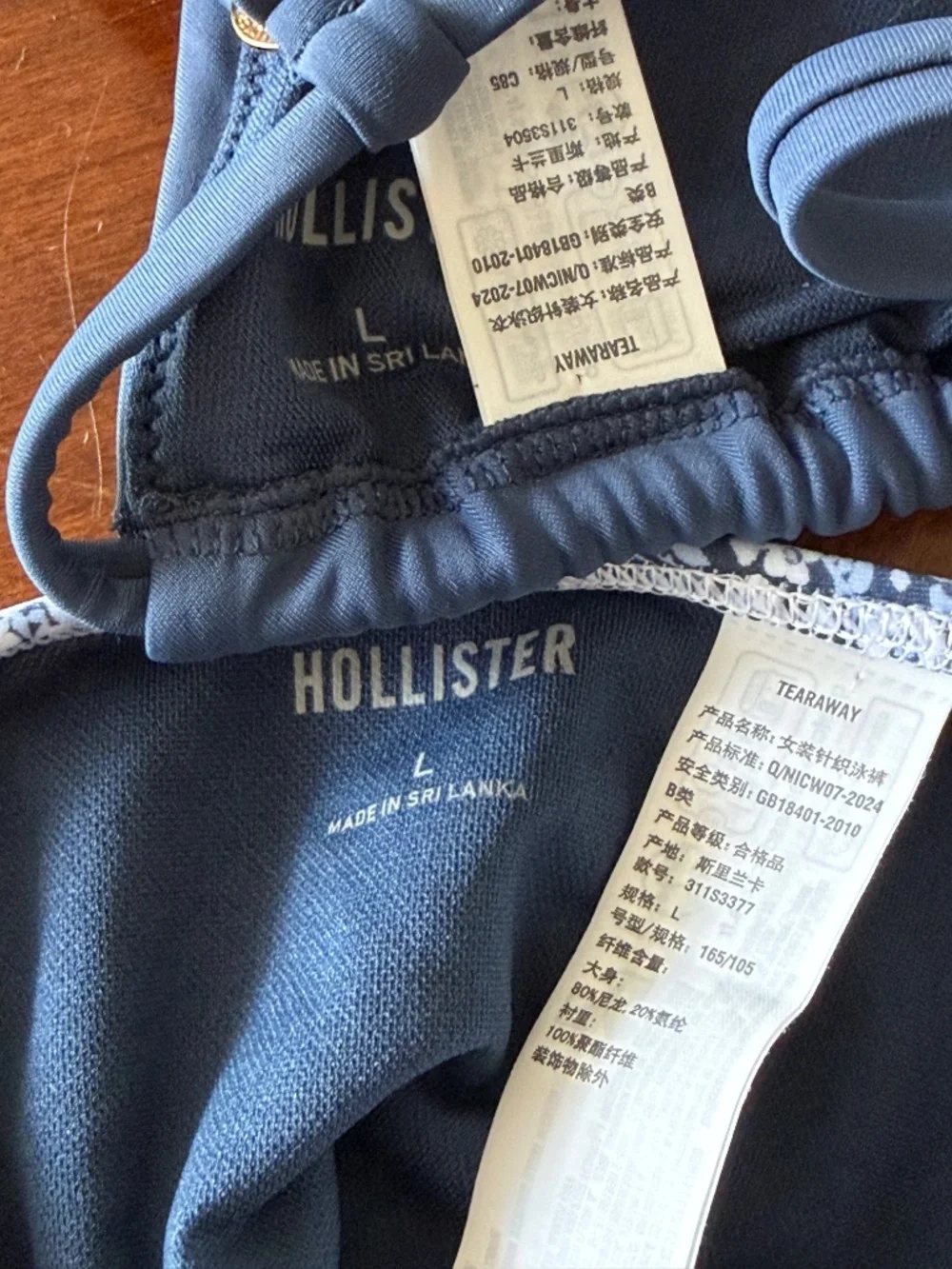 NWOT Hollister Bikini Set, L, Navy, Crochet & Beads - Picture 3 of 4